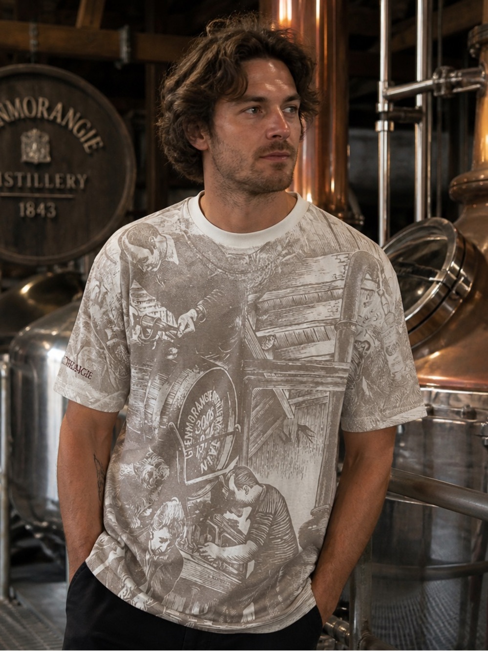 VTG Glenmorangie Scottish Scotch Whiskey All Over Print Tee